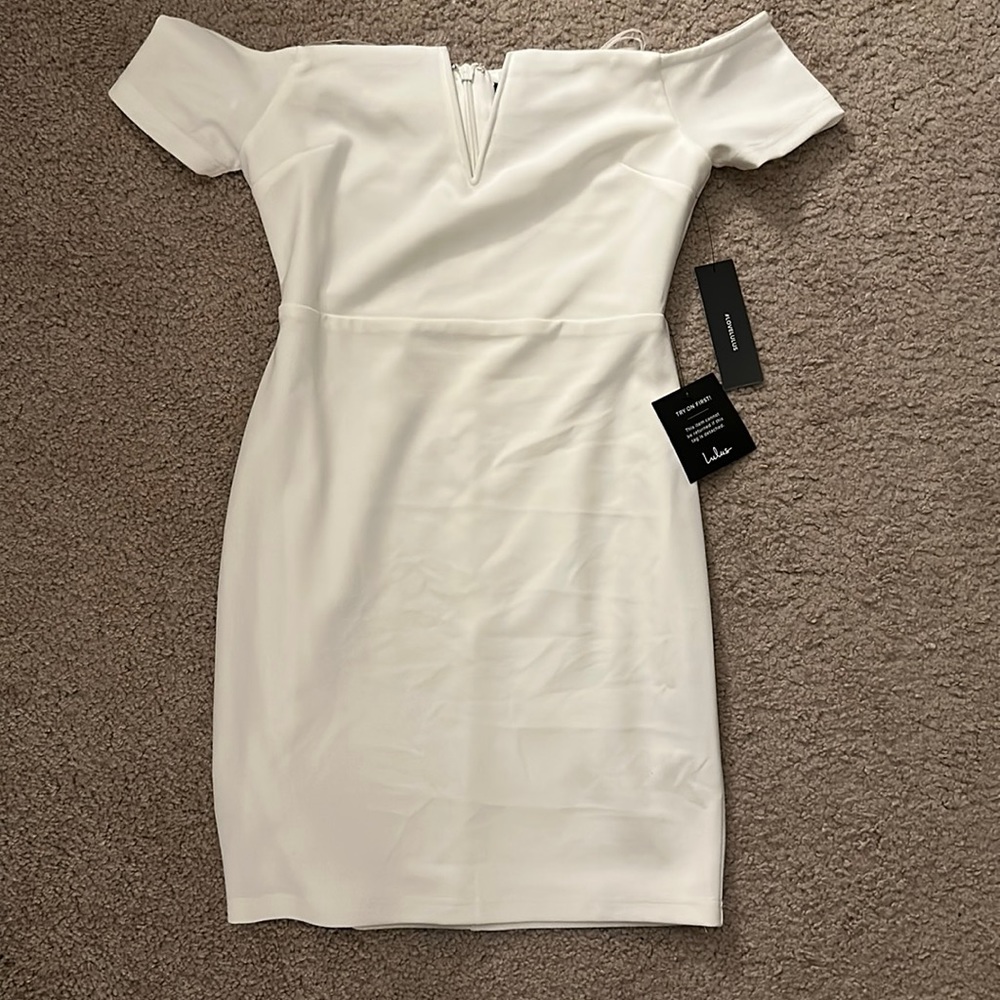 Brand NEW Lulus white cocktail dress